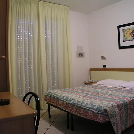 Hotel Villa Boschetti San Mauro Mare Room photo