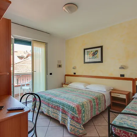 Hotel Villa Boschetti San Mauro Mare Exterior photo